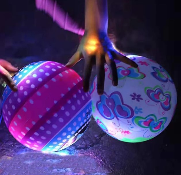 Miniatura 2 de Balon Pelota Led Ilumina En La Oscuridad